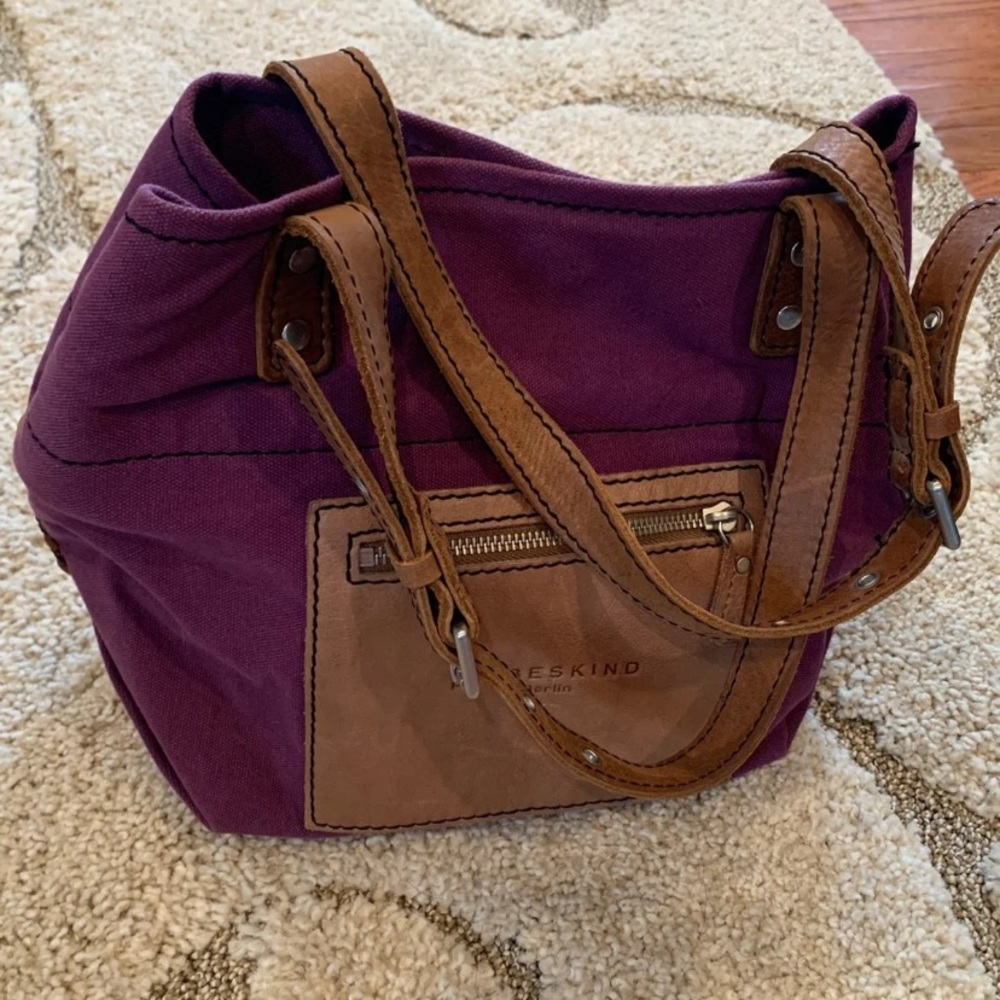 Liebeskin tote